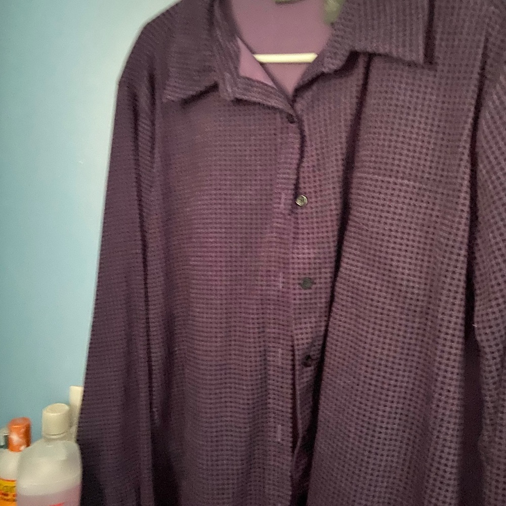Woman’s blouse